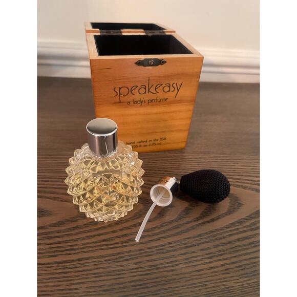 NIB Speakeasy A Lady’s Perfume - Picture 3 of 6